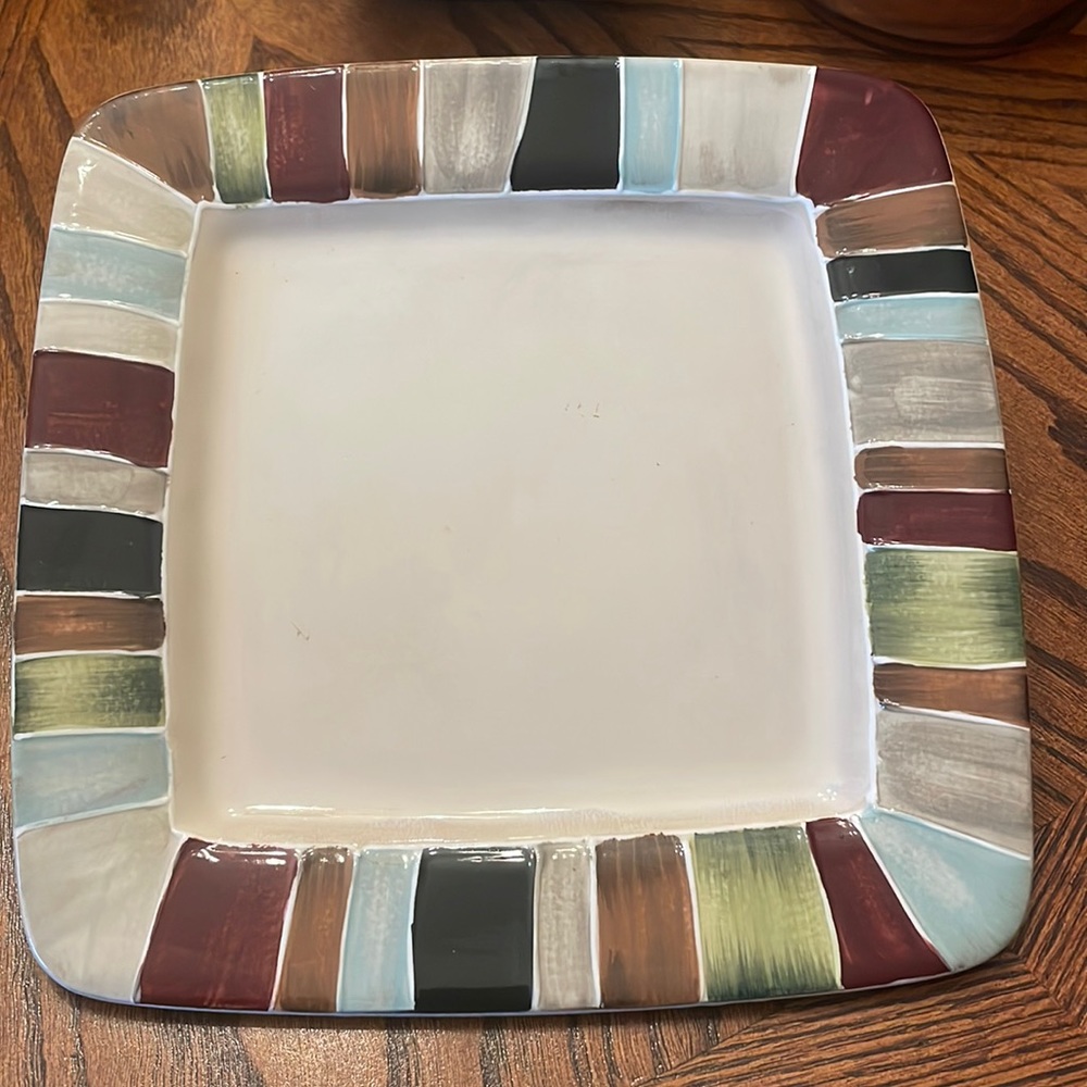 Tabletops Lifestyles Jentry Plate